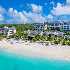 Zemi House, Lxr & 5* Shoal Bay Village